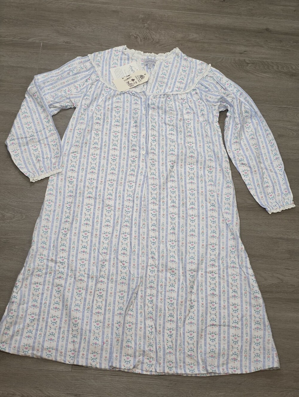 New Lanz Of Salzburg Flannel Nightgown XS Vermont Country Store Floral Prairie